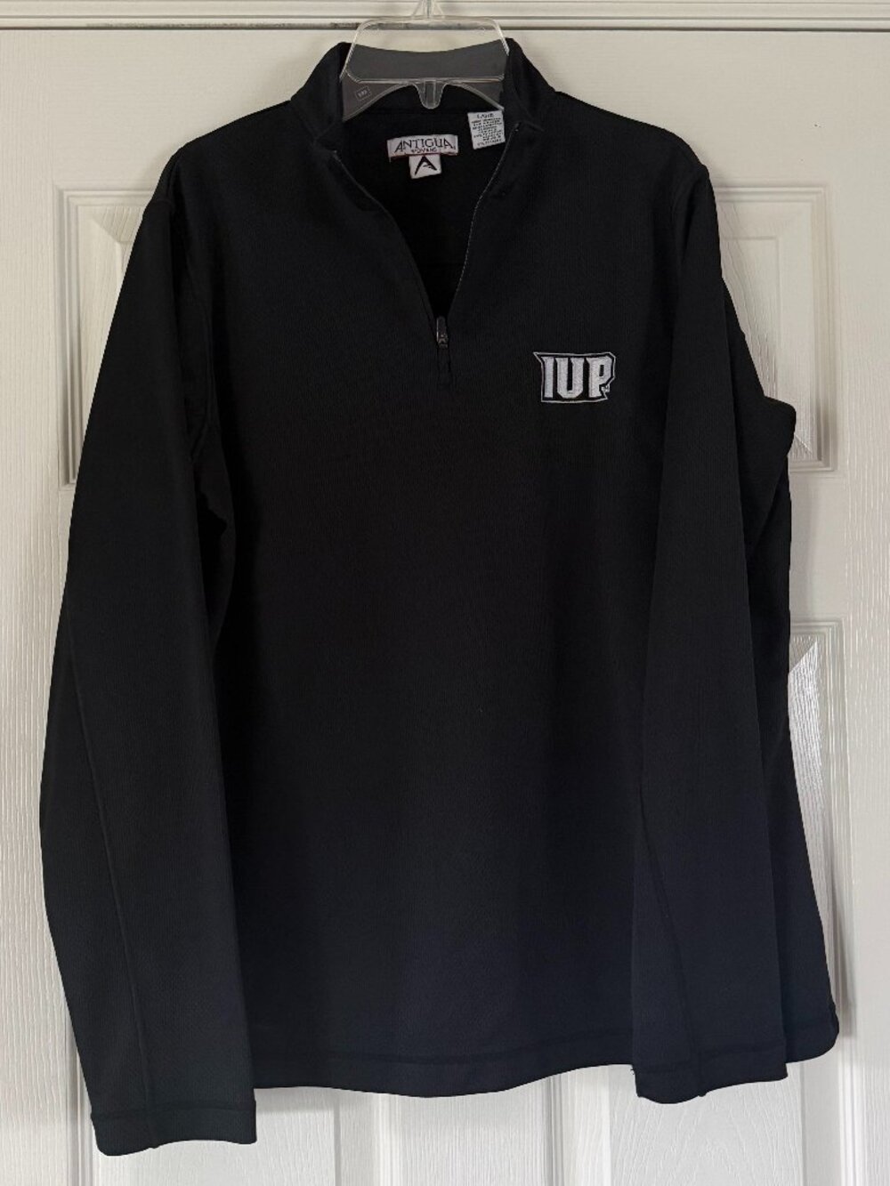 Antigua Women's IUP Black Quarter Zip Size Large